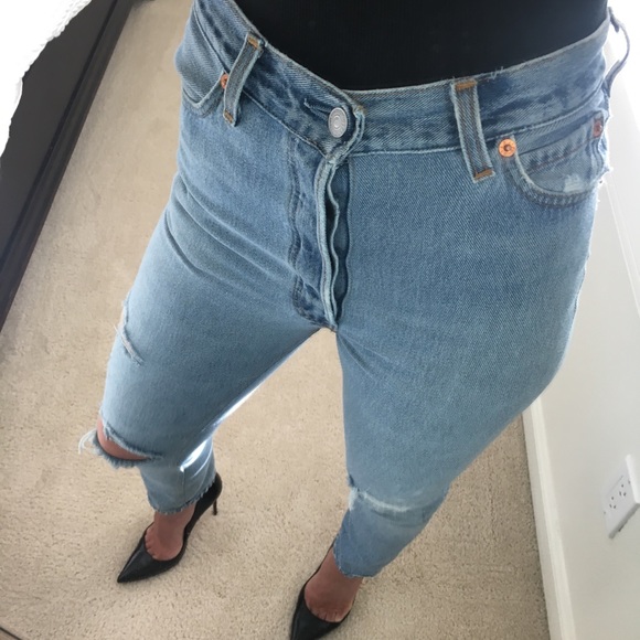 Re/Done High Rise Ankle Crop size 24 25 light wash - Picture 4 of 8